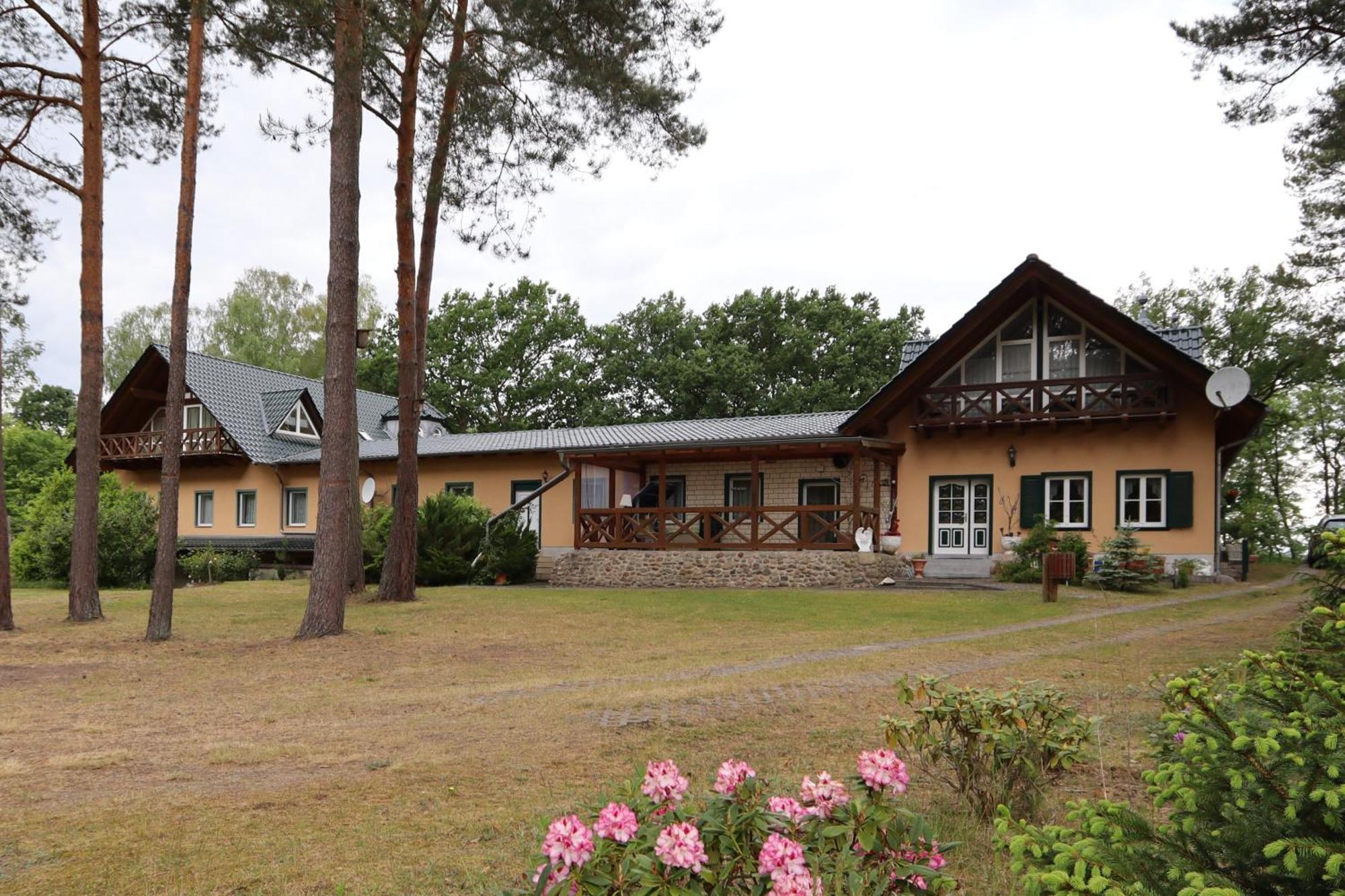 Habicht Villa-paelitzsee Apartment Grosszerlang